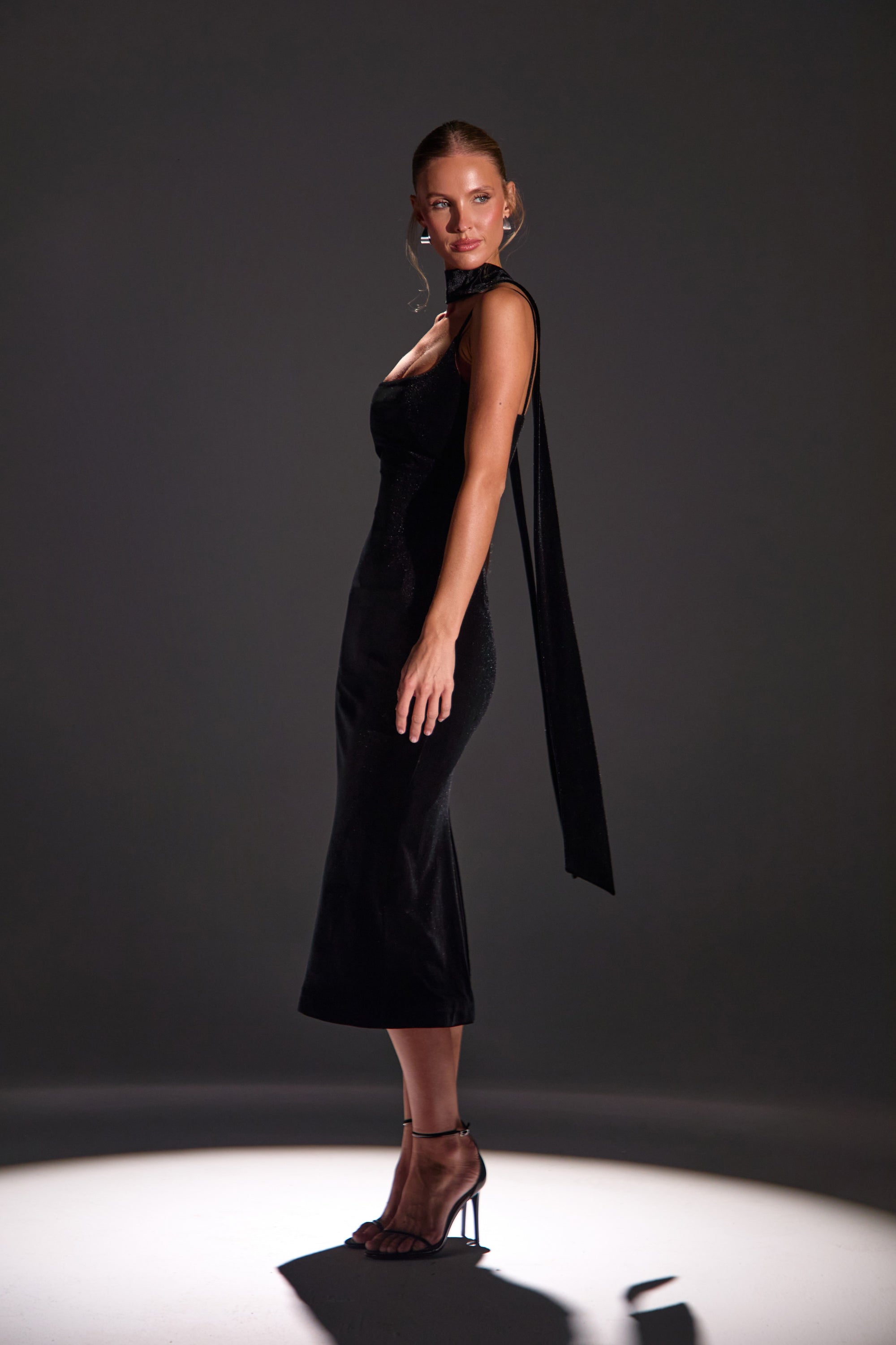 Sara Black Dress