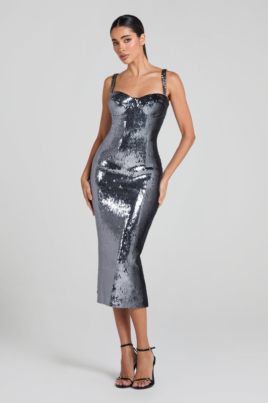 Brooke Silbernes Kleid