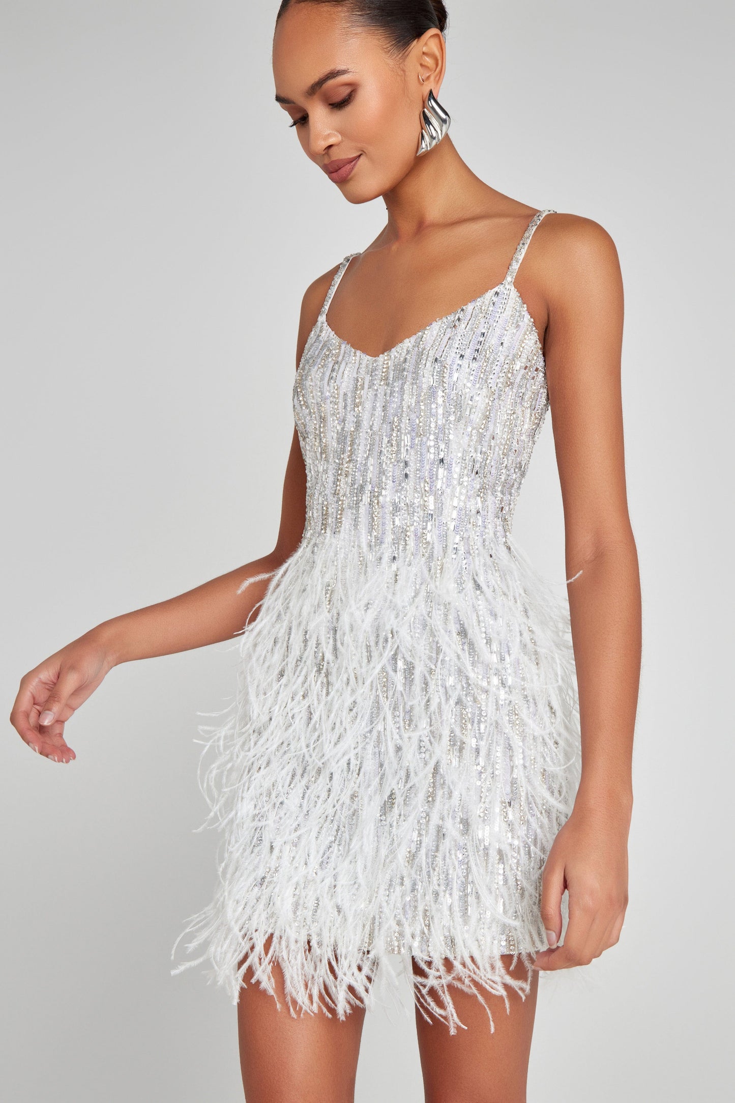 Christy Silbernes Kleid