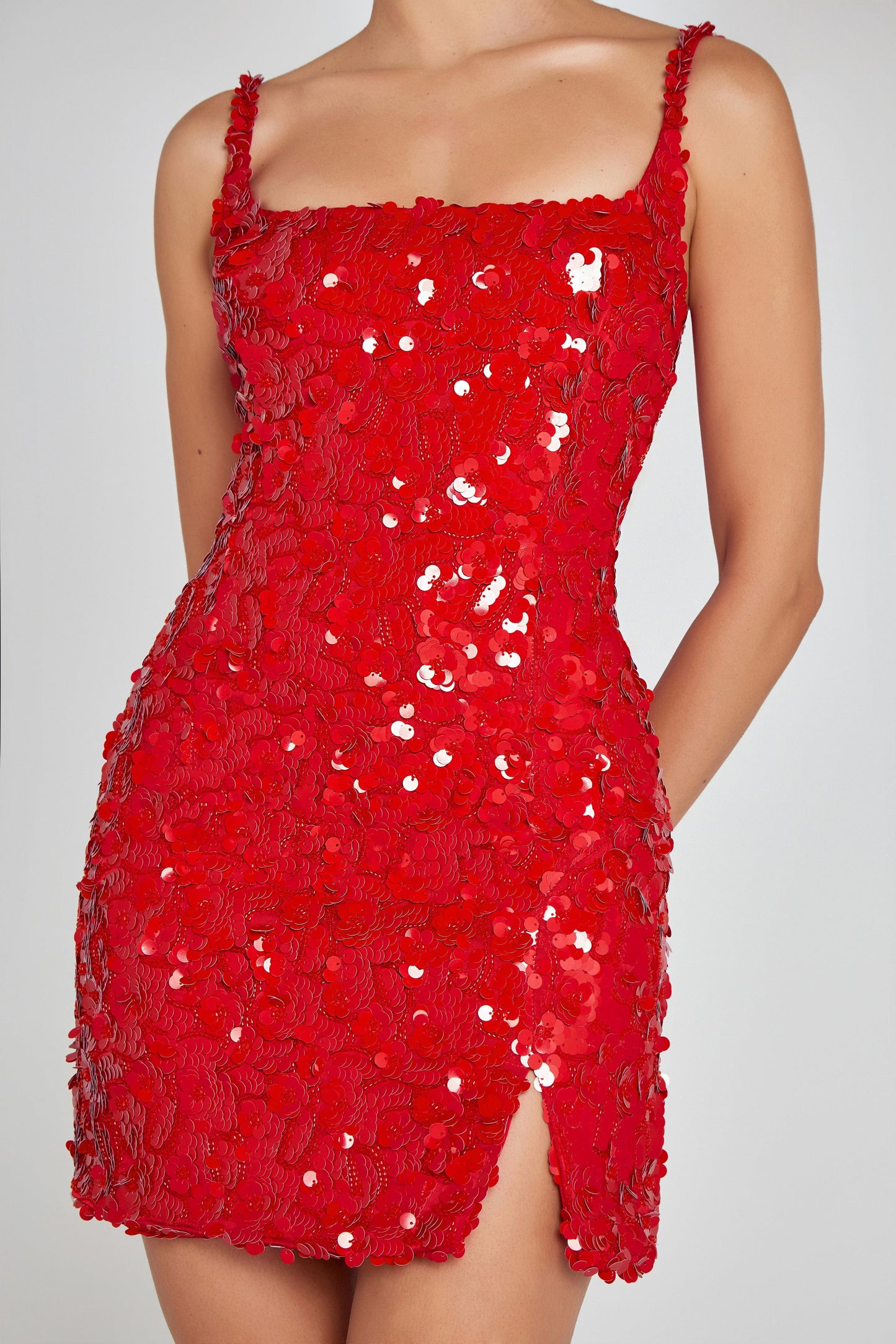 Karlie Rotes Kleid