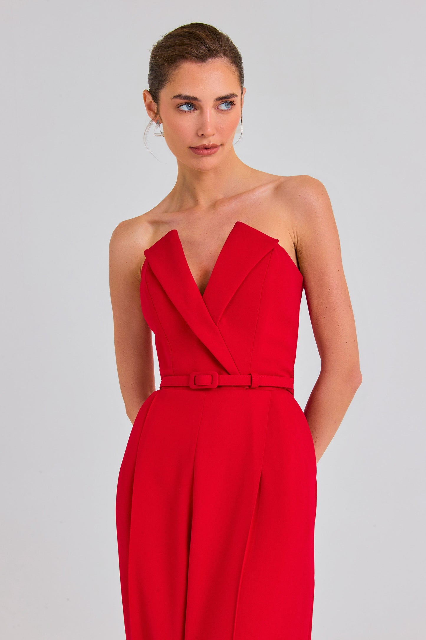 Vanessa Roter Jumpsuit