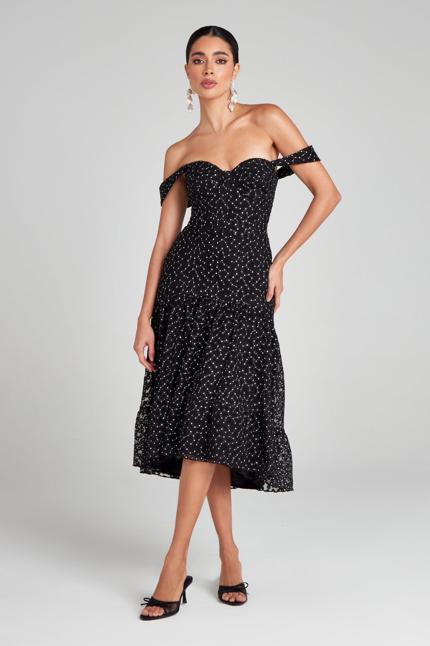 Madeline Schwarzes Kleid