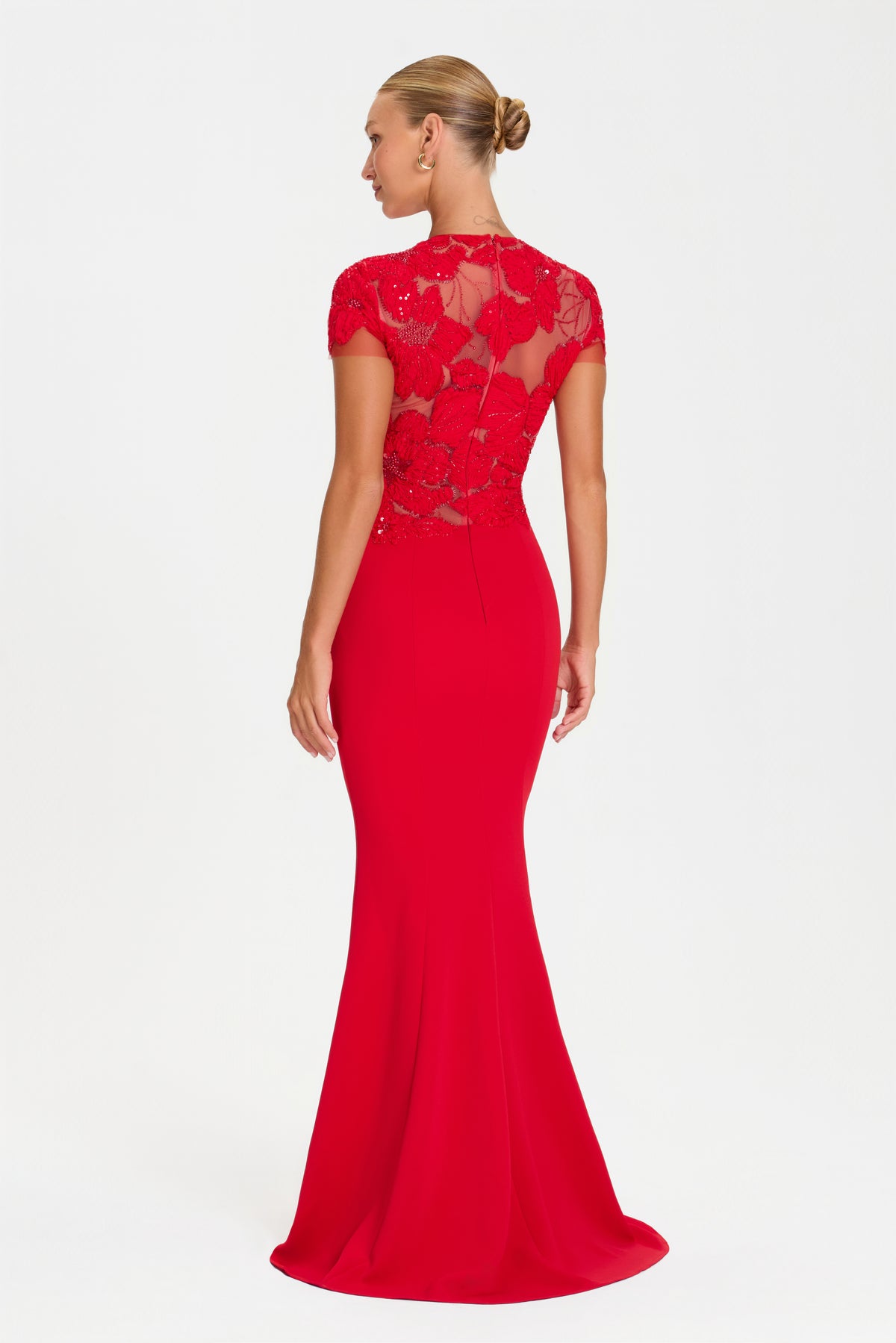 Gabrielle Rotes Kleid